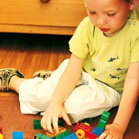 Jeu de construction manetico
