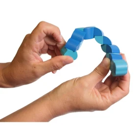 Fidget articulé en bois