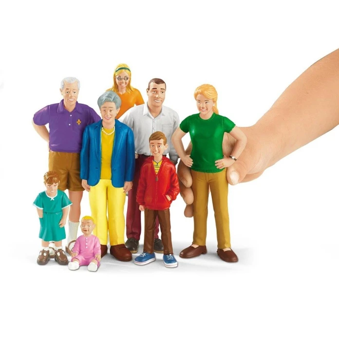 Ma famille en figurines - Héritage caucasien