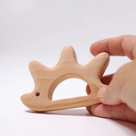 Hérisson en bois