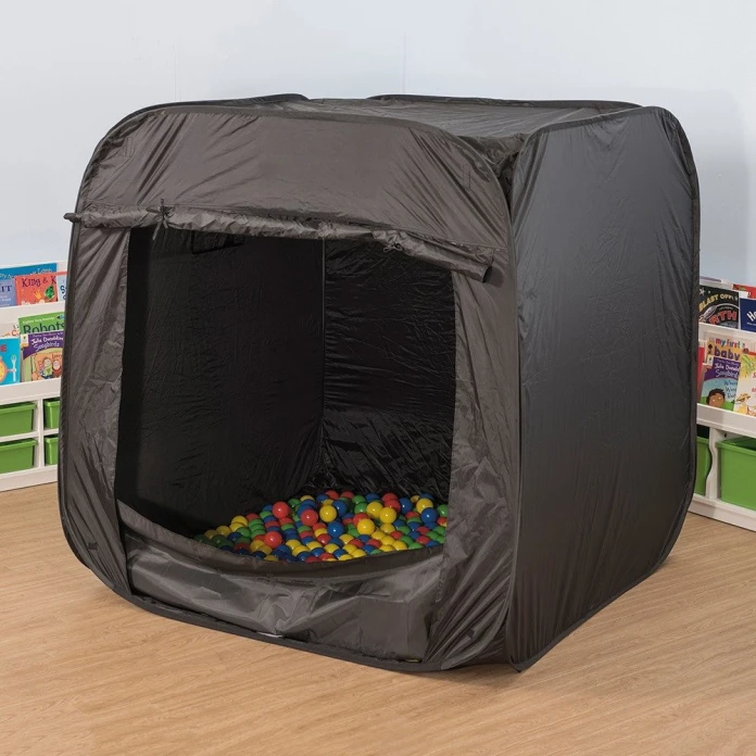 Pop-up espace sensoriel noir