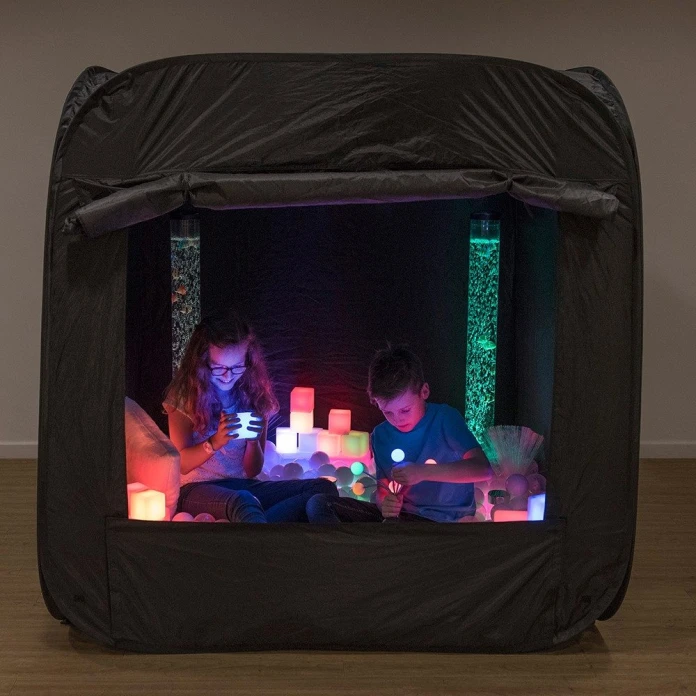 Pop-up espace sensoriel noir