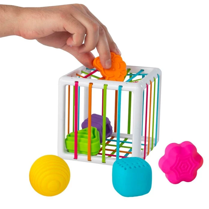 Inny Bin - Cube à&nbsp; formes sensorielles