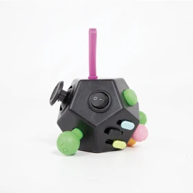 Fidget pentagone noir