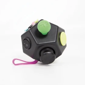 Fidget pentagone noir