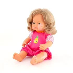 Pyjama rose pour poupée inclusive