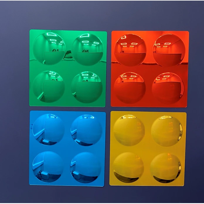 Miroirs sensoriels convexes colorés – lot de 4