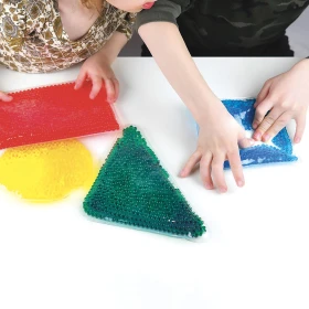 Formes sensorielles souples à billes par 4