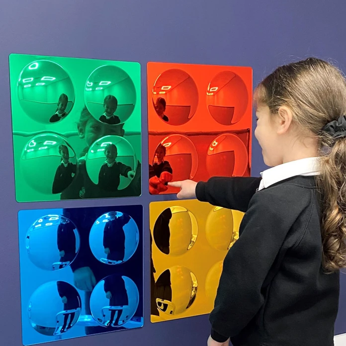 Miroirs sensoriels convexes colorés – lot de 4