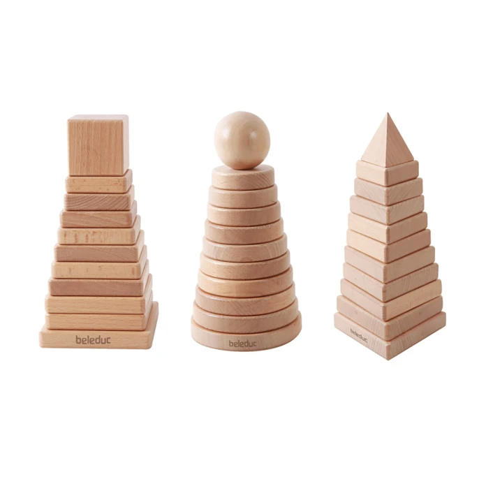 Jeu d'encastrement en bois - 3 formes