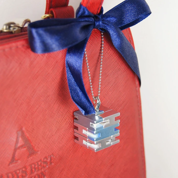 Cube bracelet