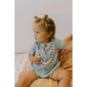 Collier princesse et le pois arc-en-ciel - pastel