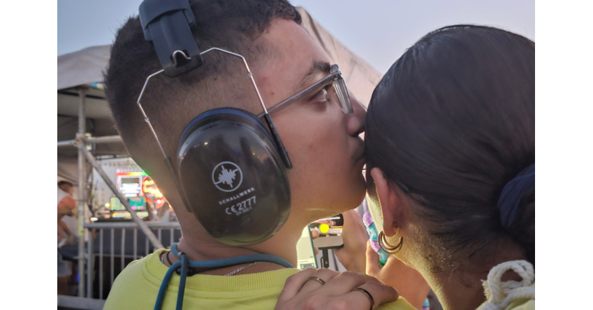 Rester au festival, même quand le bruit devient trop fort Rester au festival, même quand le bruit devient trop fort